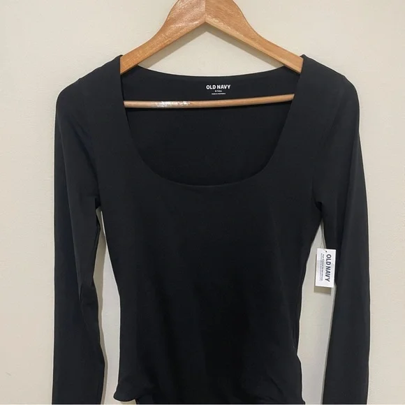 NWT Old Navy Black Long Sleeve Bodysuit, Size M TALL - Picture 2 of 7